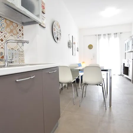 Apartment The Three Diamonds Of *